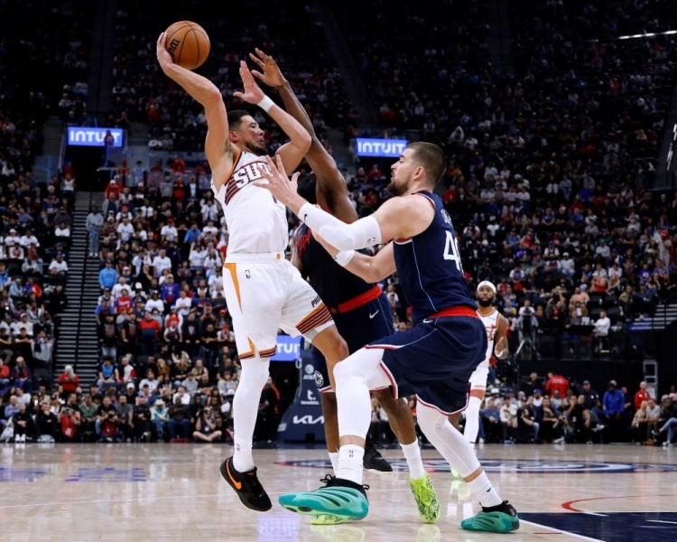 周四竞彩篮球焦点：快船两大核心缺席 太阳双枪蓄势待发